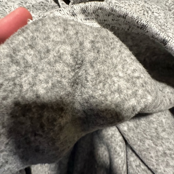 Redhead Gray Pullover Sweater - Picture 8 of 9